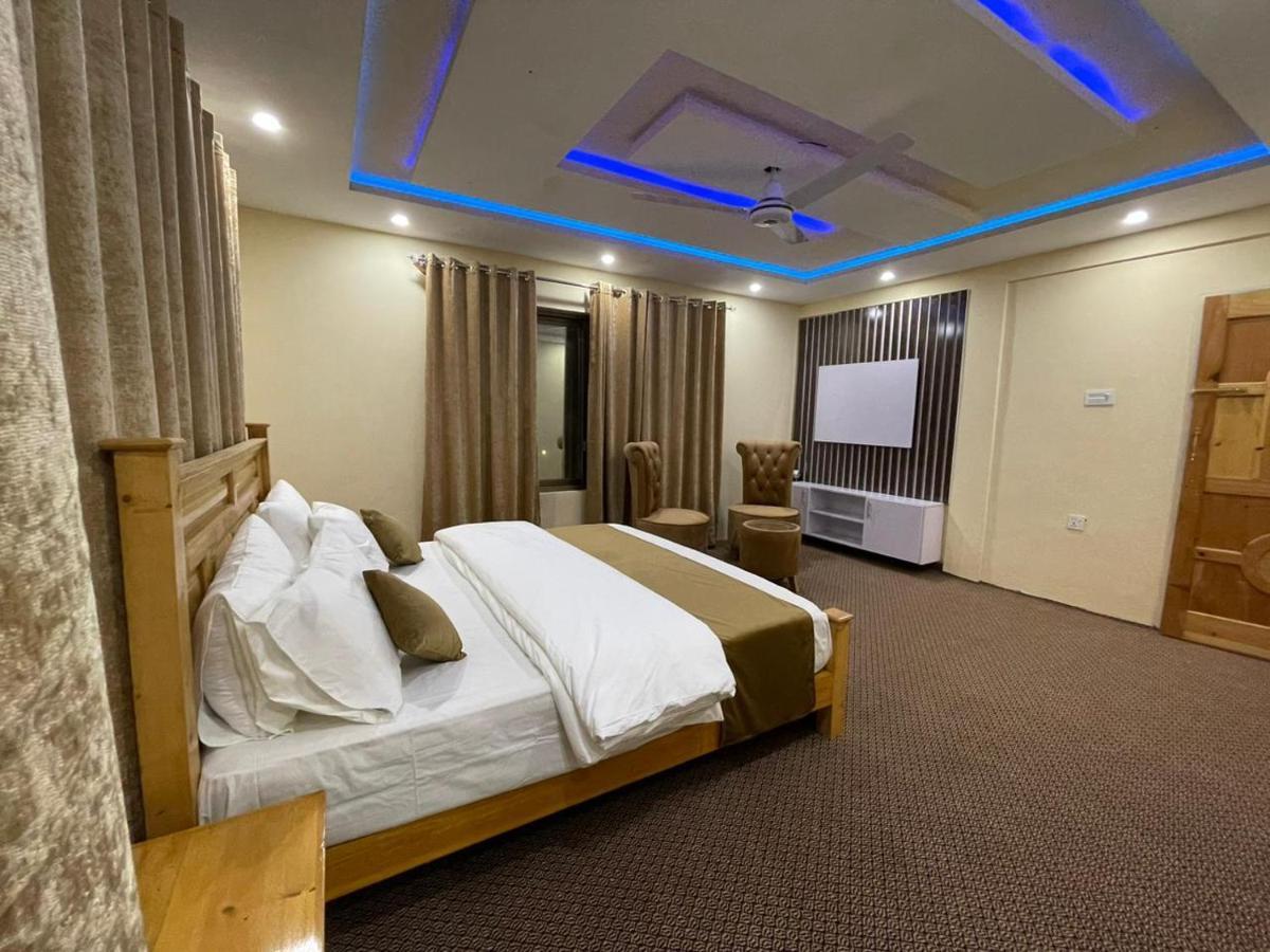 Skardu Saraye Hotel & Resort Eksteriør billede